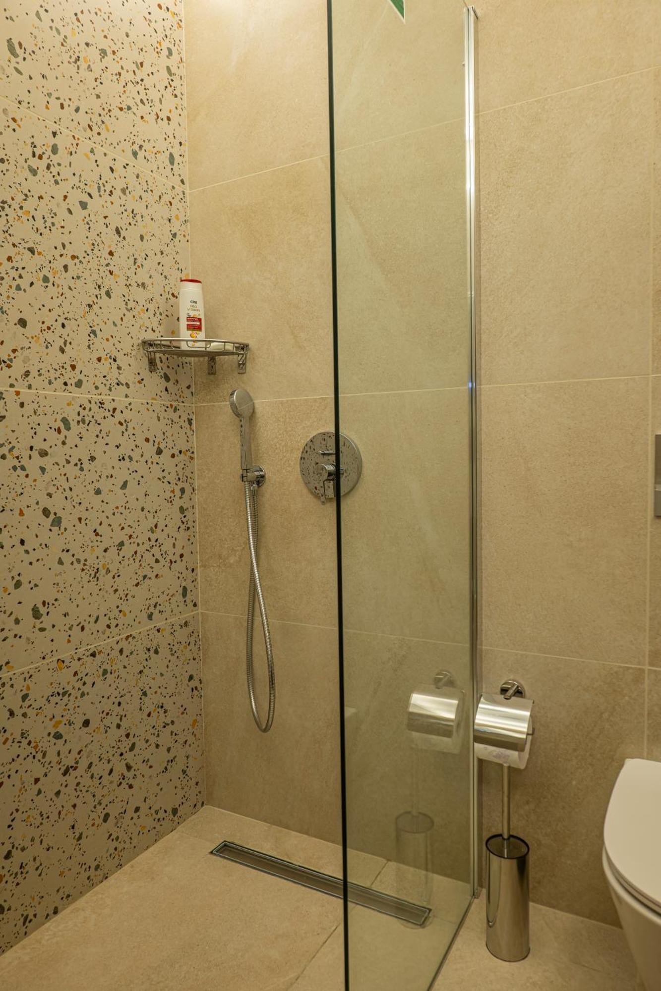 M Star Rooms, Private Parking, Sofia Top Center Luaran gambar