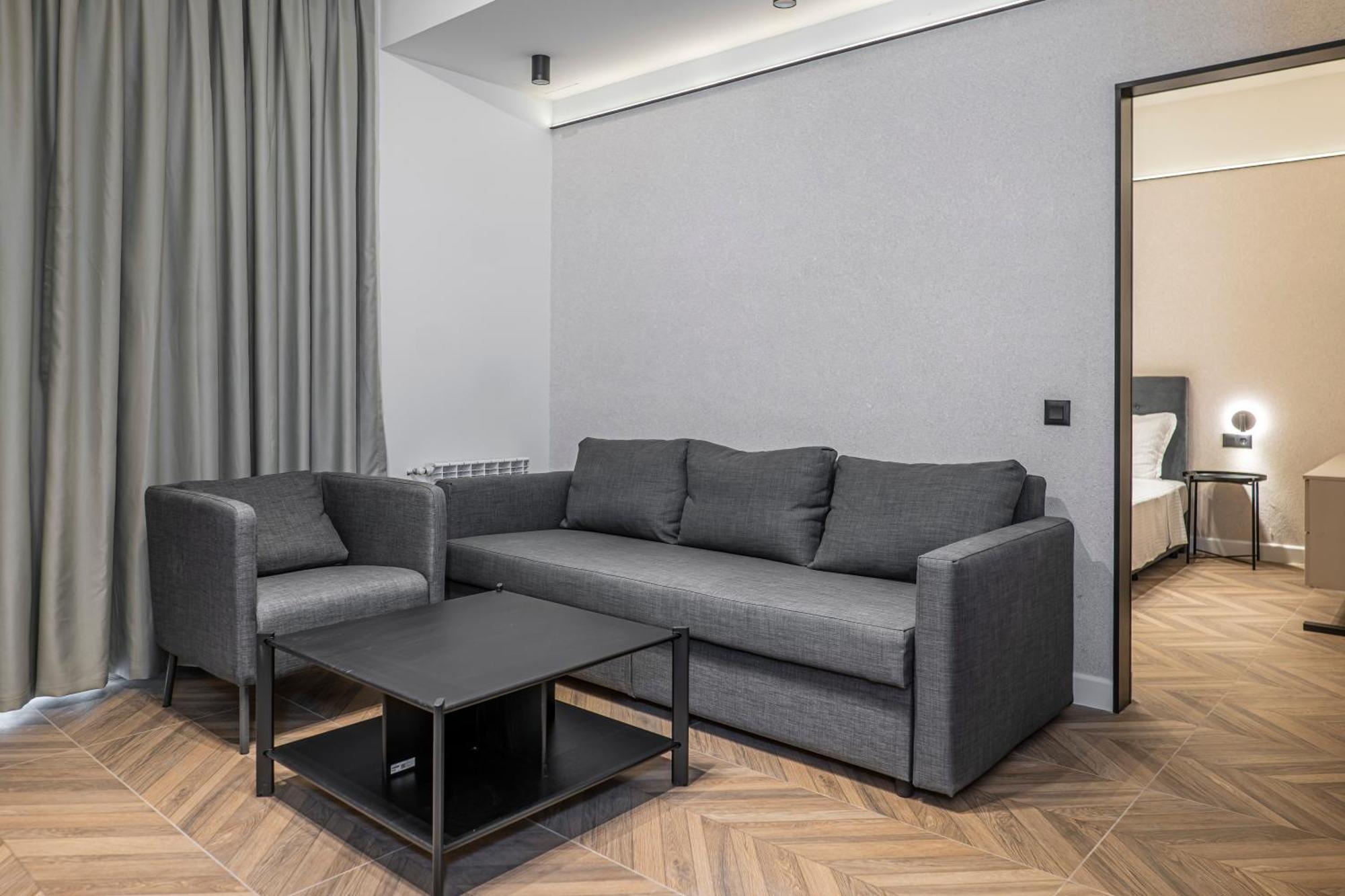 M Star Rooms, Private Parking, Sofia Top Center Luaran gambar