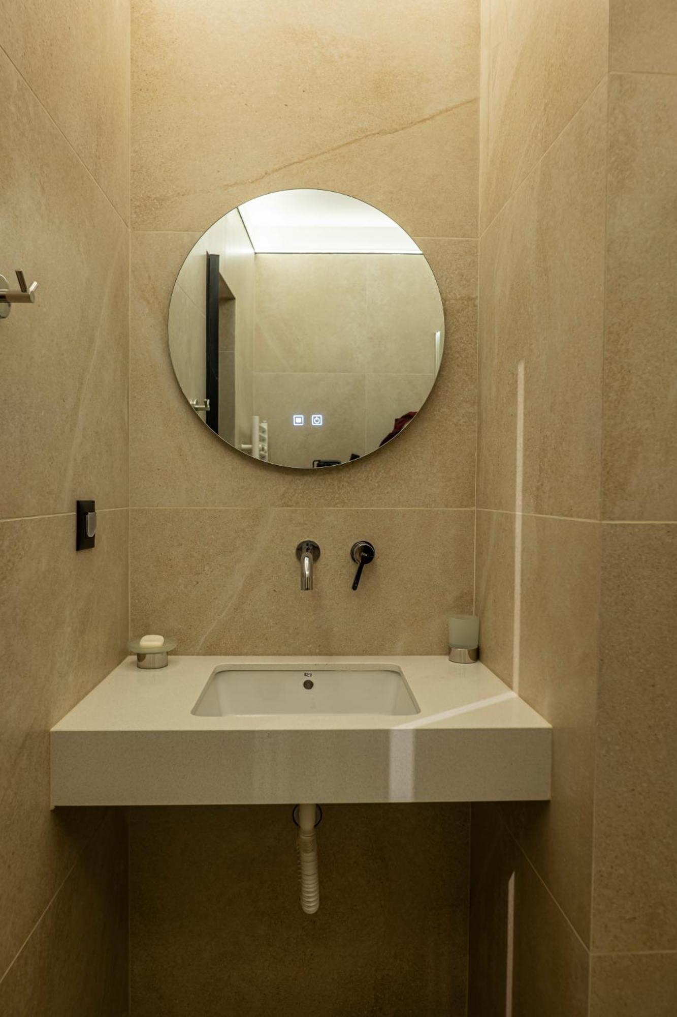 M Star Rooms, Private Parking, Sofia Top Center Luaran gambar